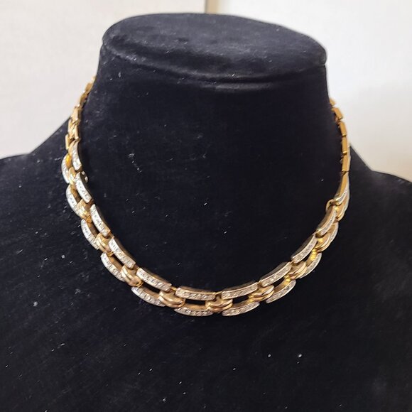 Unbranded Gold Tone w/Rhinestone Bib Necklace Ladies Pre-Owned Vintage Dressy - Picture 2 of 4